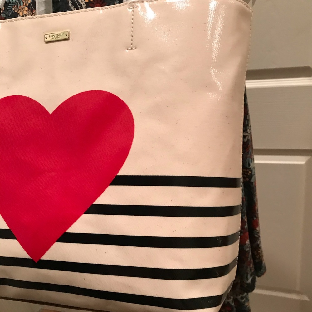 Kate Spade Yours Truly Heart Stripe Tote handbag - Picture 4 of 8